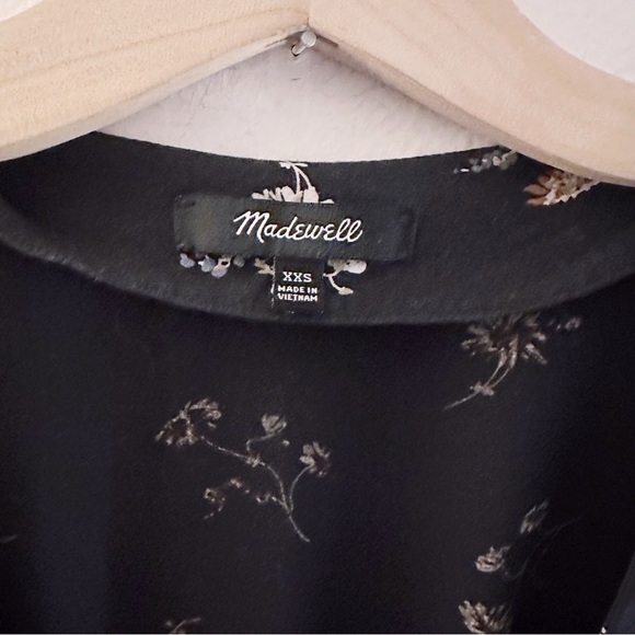 Madewell Floral Black Romper Short Sleeve Shorts Summer - Picture 2 of 6